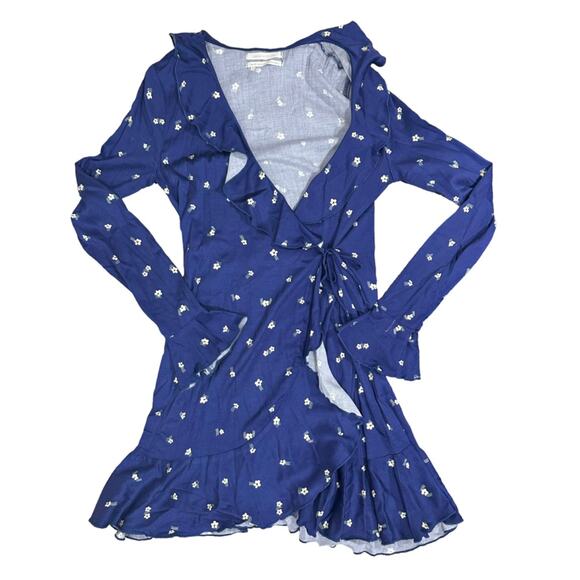 Urban Outfitters Floral Wrap Dress Size XS - Picture 4 of 11